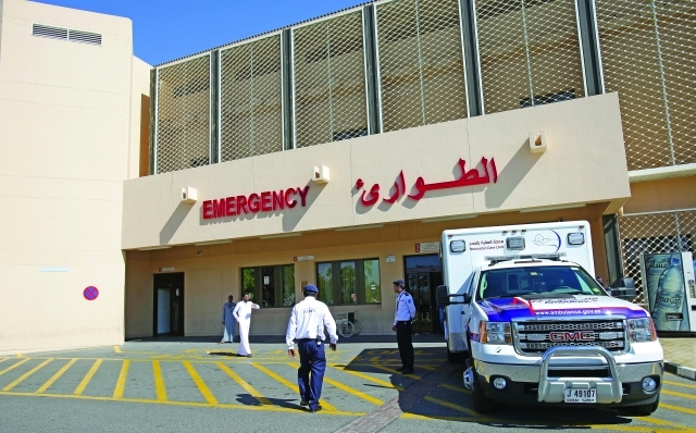 لا حاجة للتأمين الطبي لعلاج كورونا وضرورة اعتبارها حالة طوارئ في دبي