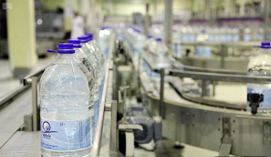 إغلاق منافذ بيع مياه زمزم في مكة المكرمة حتى إشعار آخر