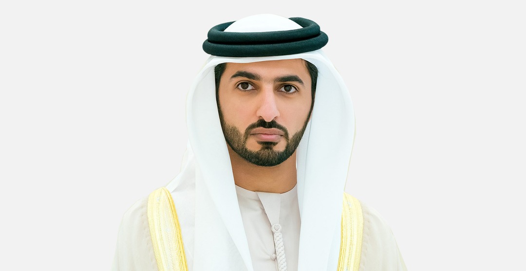 راشد بن حميد: حميد بن راشد قائد حكيم ووالد رحيم معطاء للجميع