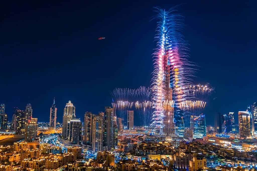 دبي تستعد لليلة رأس السنة بعروضٍ مبهرة