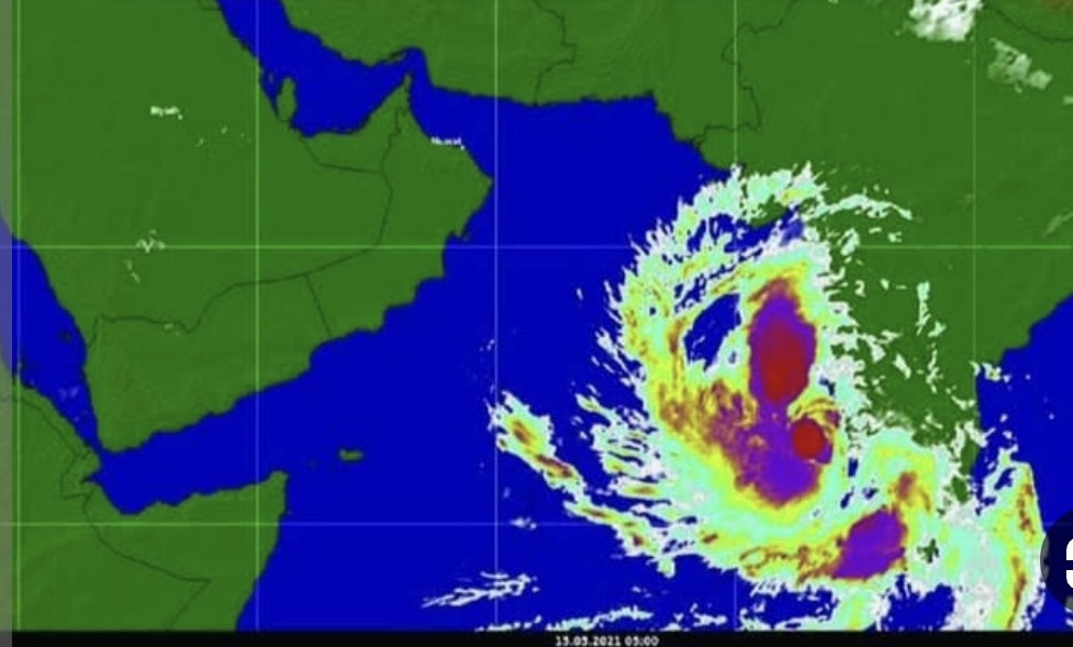 الأرصاد العمانية : حال تشكيل “الحالة المدارية” لن تتأثر أجواء سلطنة عمان خلال خمسة الأيام القادمة