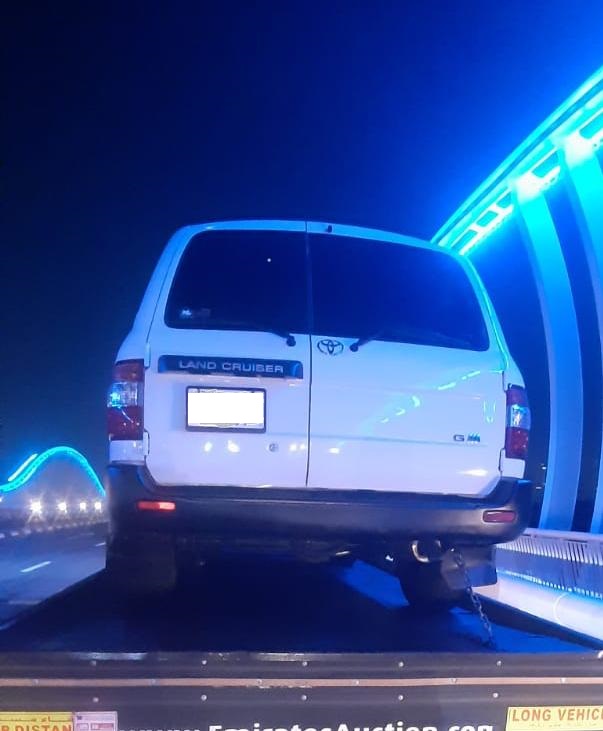 شرطة دبي تحجز 5 مركبات ارتكب سائقوها أعمال فوضى وضجيج وإزعاج  