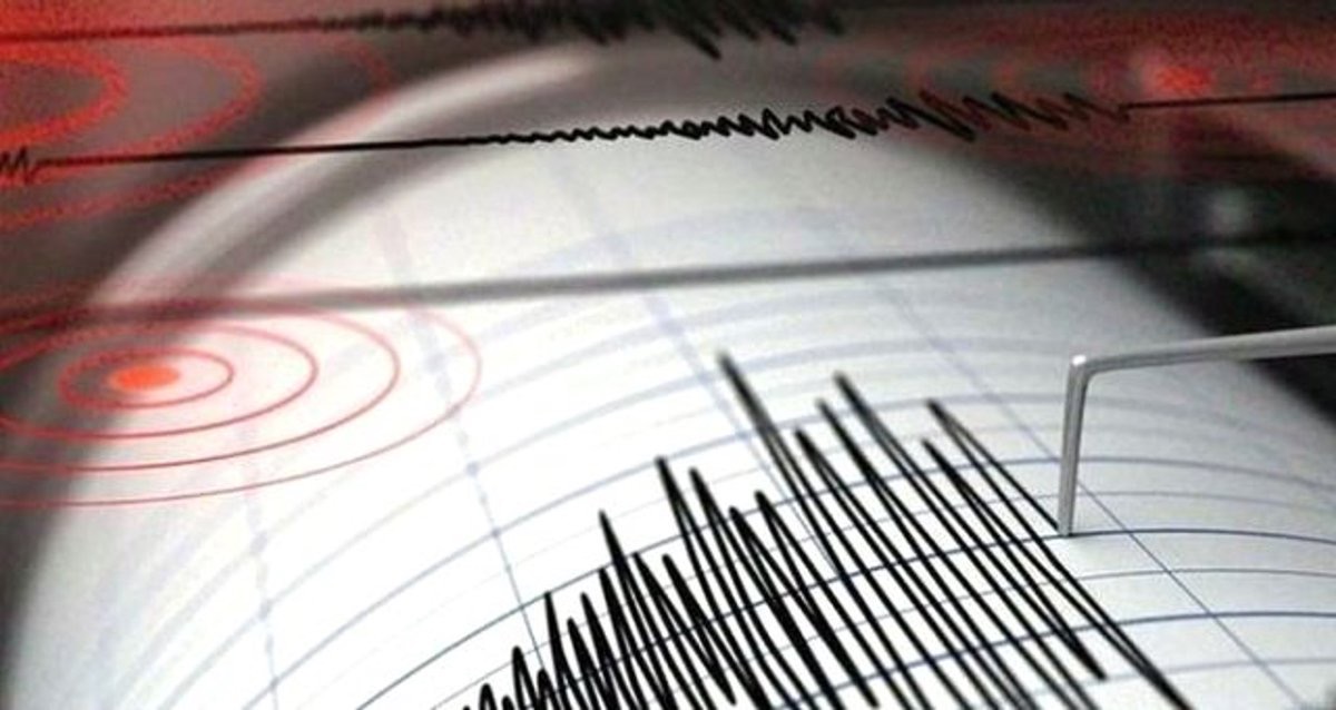 ‫زلزال بقوة 6.8 درجة بعمق 10 كيلو متر تحت الأرض يضرب وسط ⁧‫تركيا‬⁩ ، وشعر به سكان شمال كلًا من ⁧‫العراق‬⁩ و ⁧‫سوريا‬⁩ و ⁧‫لبنان‬⁩ .‬