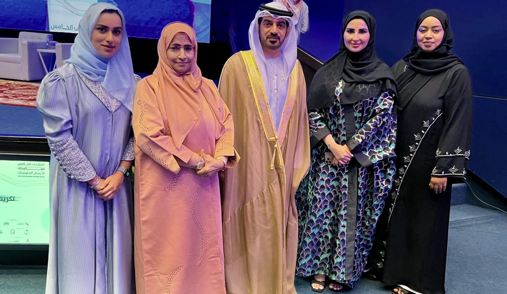 وفد من مجلس سيدات أعمال عجمان يشارك في أعمال المنتدى الخامس لصاحبات الاعمال الخليجيات في جدة