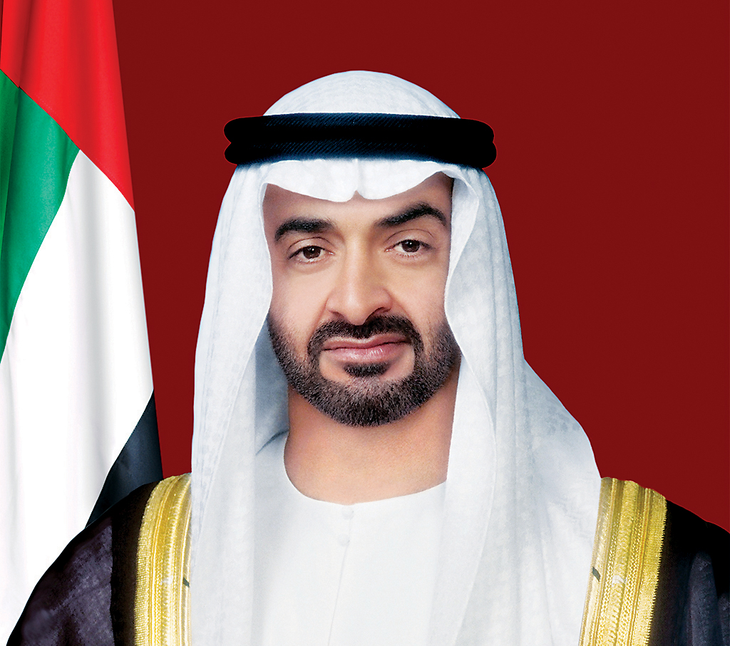 رئيس الدولة يهنئ ملك الأردن بخطبة الأمير الحسين بن عبدالله
