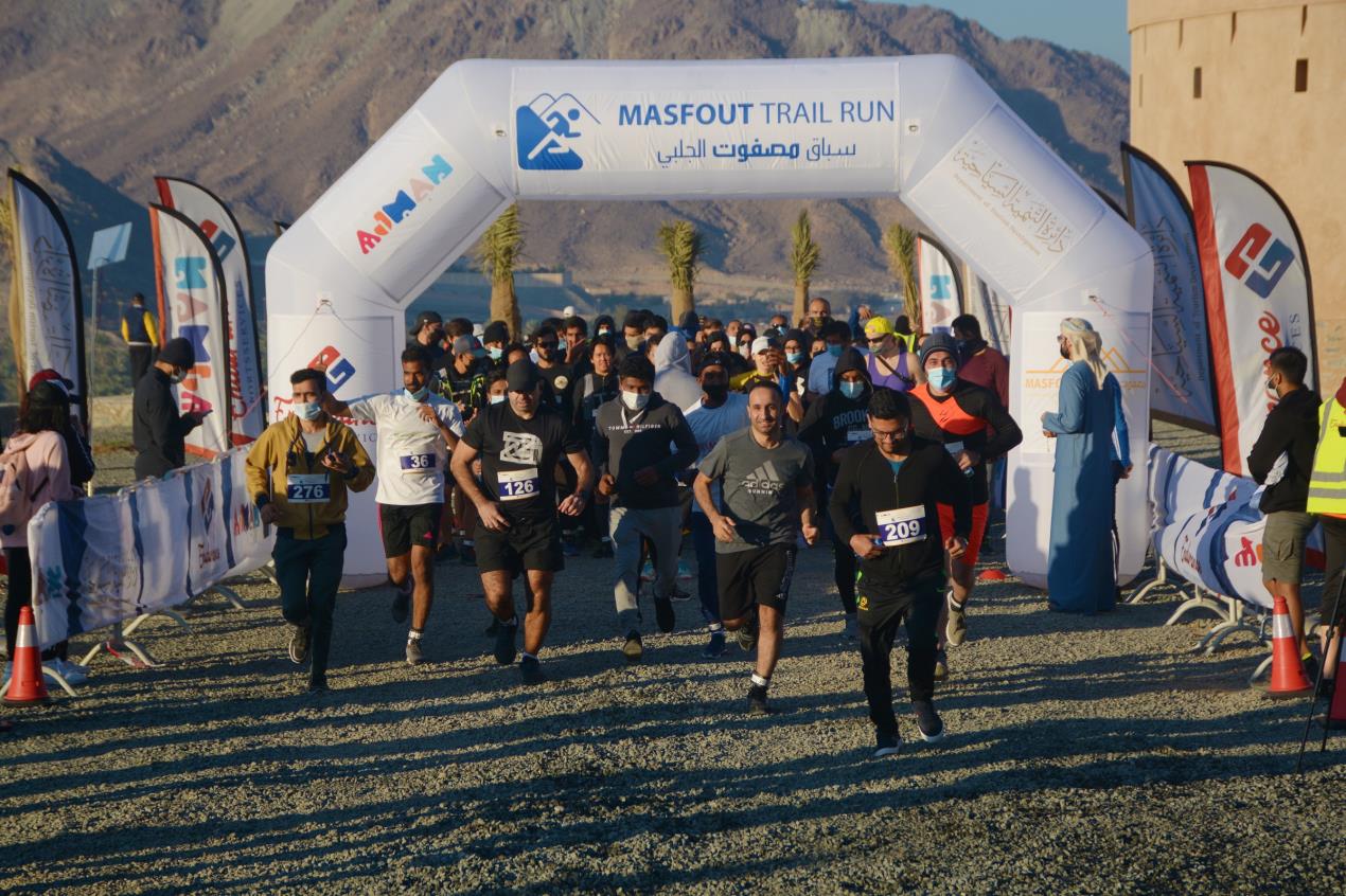 اختتام سباق مصفوت الجبلي الأول في إمارة عجمان بمشاركة اكثر من 300 متسابق