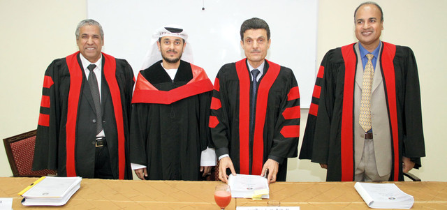 نال الباحث محمد الخاجة الماجستير في القانون العام بتقدير امتياز، في كلية القانون بجامعة #عجمان .