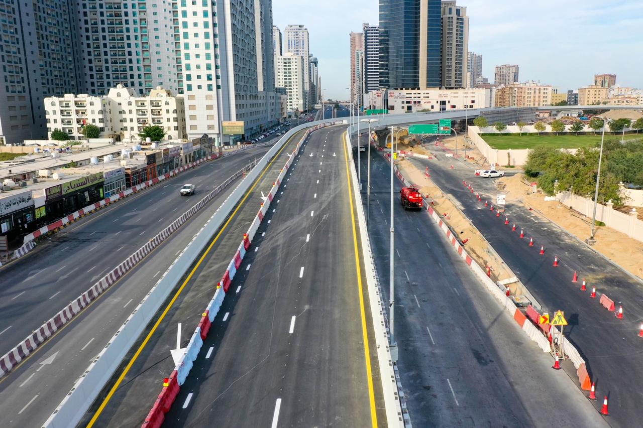 إفتتاح الجسر الواصل بين شارع بدر وشارع الشيخ خليفة