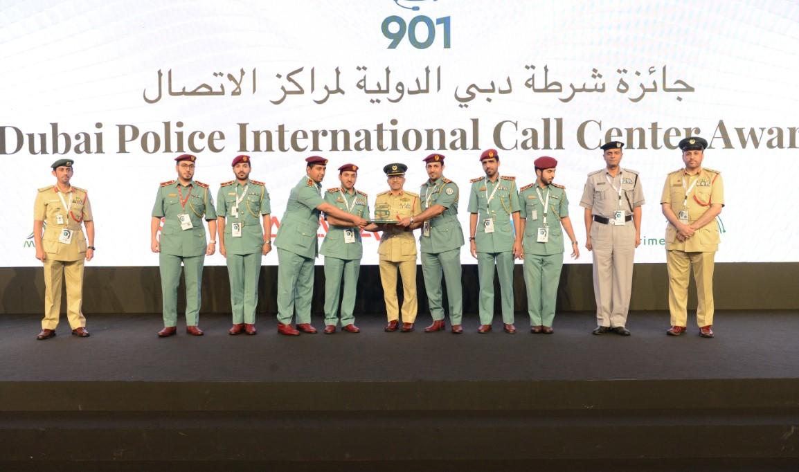‫شرطة الشارقة تحصد المركز الثاني عالمياً كأفضل مركز اتصال شرطي ضمن جائزة شرطة دبي لمراكز الاتصال الدولية.‬