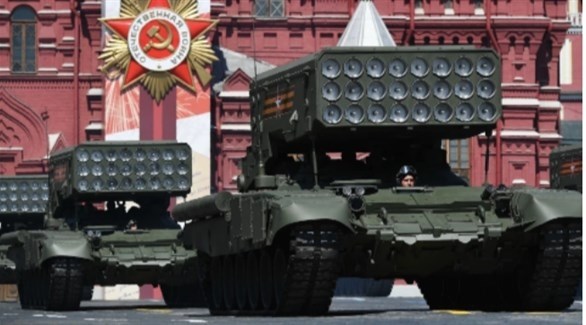 روسيا تستعرض راجمات صواريخ جديدة في يوم النصر في 9 مايو