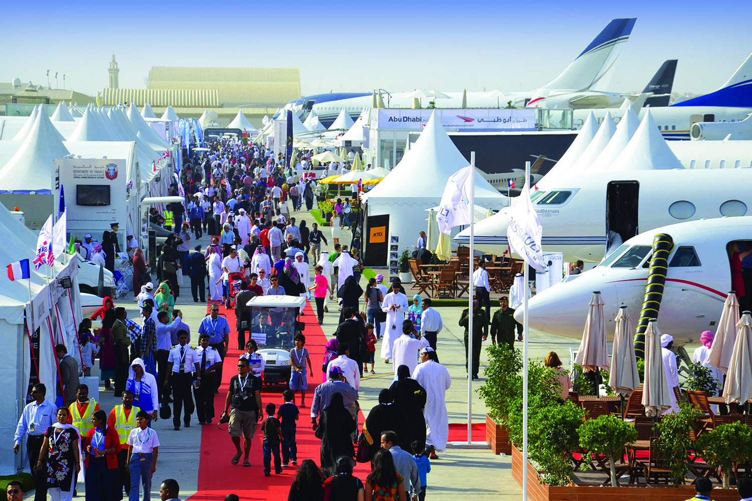 معرض أبوظبي للطيران 2022 يختار الاتحاد للطيران لتكون شركة الطيران الرسمية للمعرض