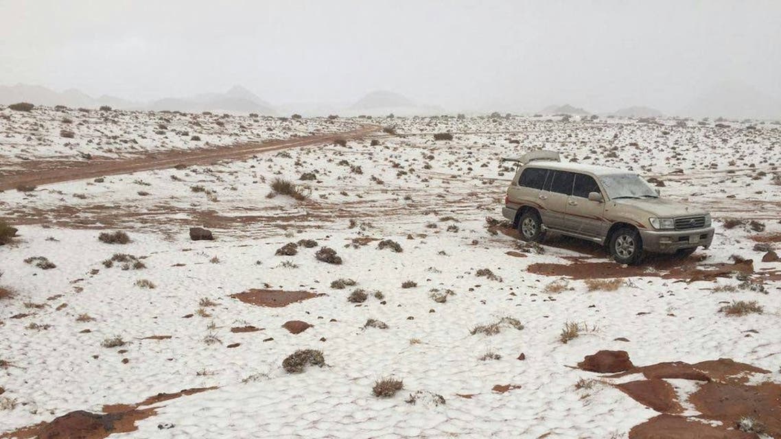 تأثر السعودية وبلاد الشام بمنخفض قطبي وتوقعات بعودة الثلوج ودرجات الحرارة دون ...