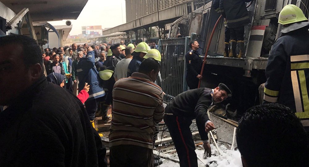 20 قتيلا و40 جريحا بحريق في محطة قطارات مصر