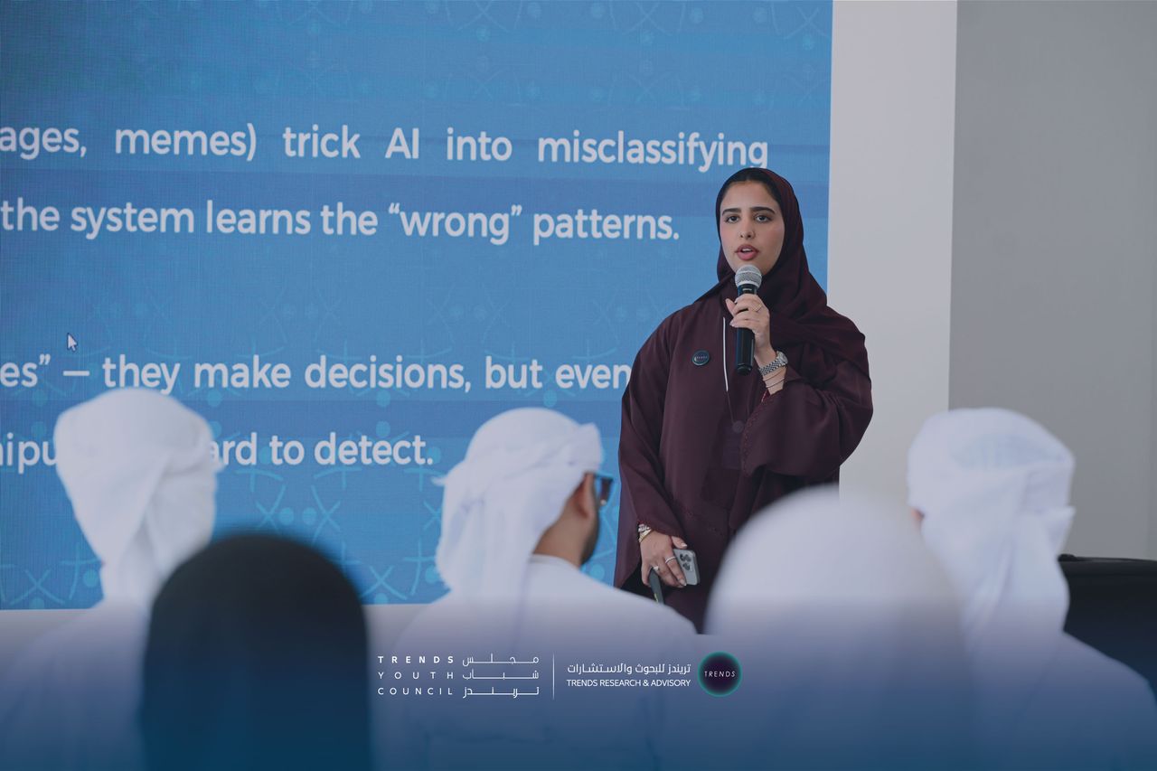 في المنتدى السنوي الخامس .. مجلس شباب تريندز يعزز وعي الطلبة بمخاطر التطرف الرقمي عبر ثلاث ورش نوعية
