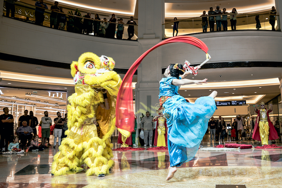 دبي تشهد احتفالات ضخمة بمناسبة رأس السنة الصينية