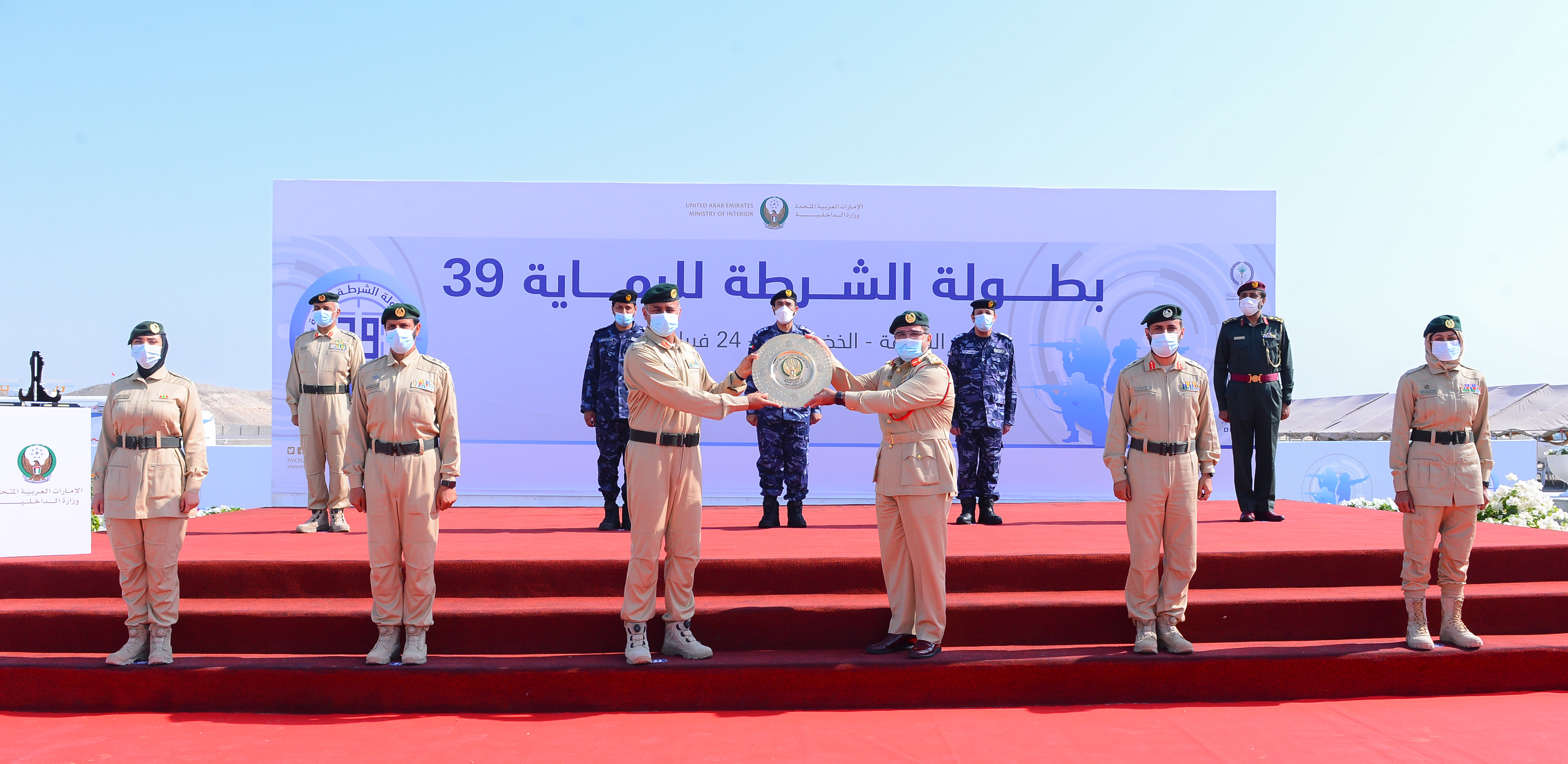 الشعفار يتوج القيادة العامة لشرطة دبي بالدرع العامة لبطولة الشرطة للرماية