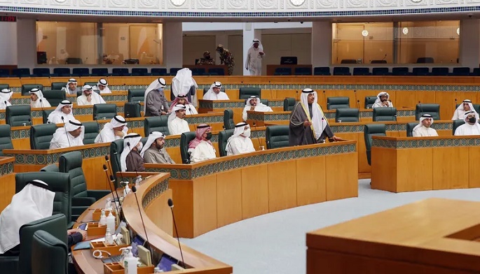 الكويت تدعو لانتخاب أعضاء مجلس الأمة في 4 أبريل