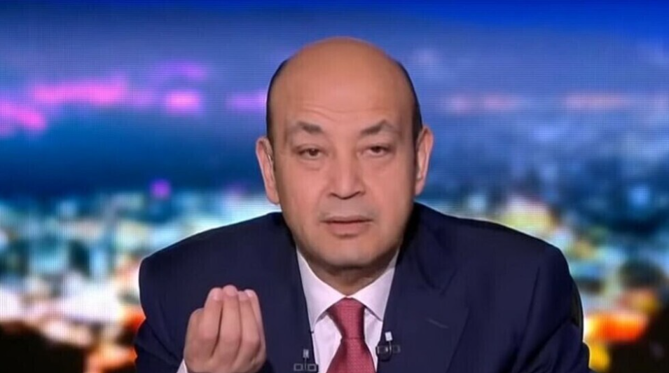 نحن عايشين في زمن حرب.. الإعلامي عمرو أديب يوجه نصيحة للمصريين بخصوص أموالهم