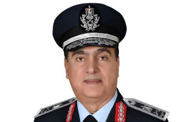 السيسي يعين محمود فؤاد قائداً للقوات الجوية