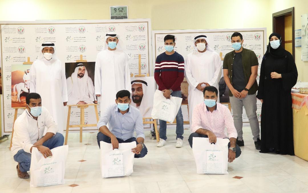 محلس أولياء أمور الطلبة والطالبات في دبا الحصن يحيي ذكرى يوم زايد للعمل الإنساني بفعاليات متنوعة