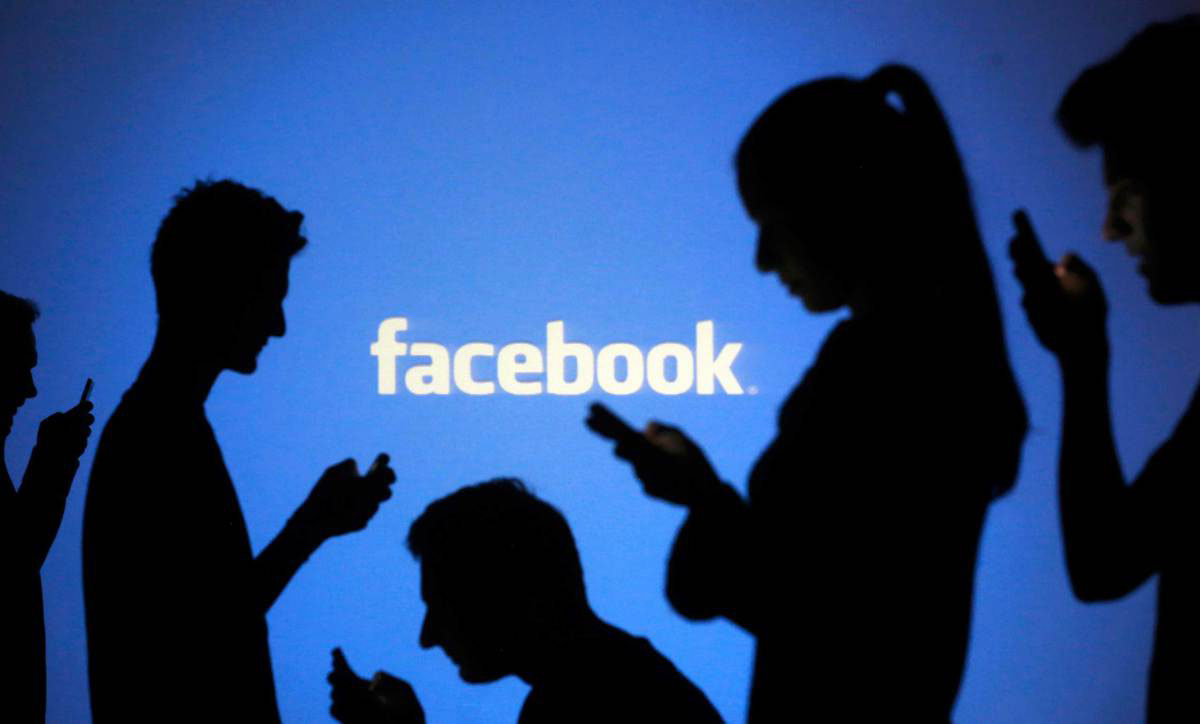 سرقة معلومات مصرفية لعشرات الآلاف من موظفي فيسبوك