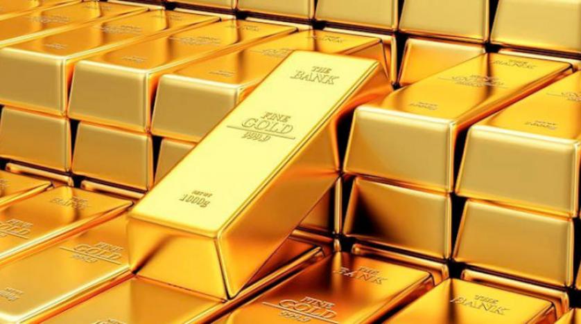 الذهب بصدد أسوأ شهر منذ 4 سنوات بسبب ارتفاع الدولار