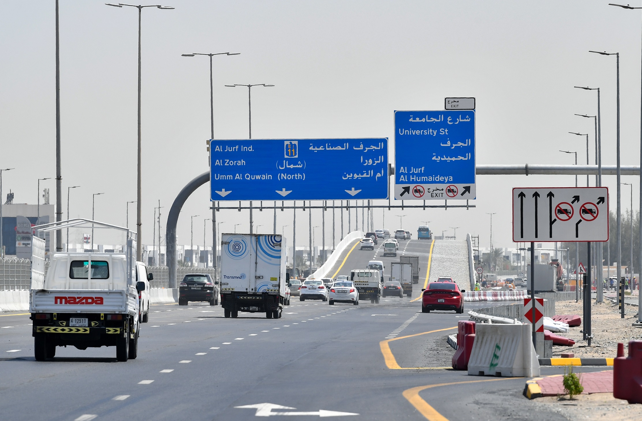 "تطوير البنية التحتية" تفتتح جسر مشروع شارع الاتحاد بعجمان