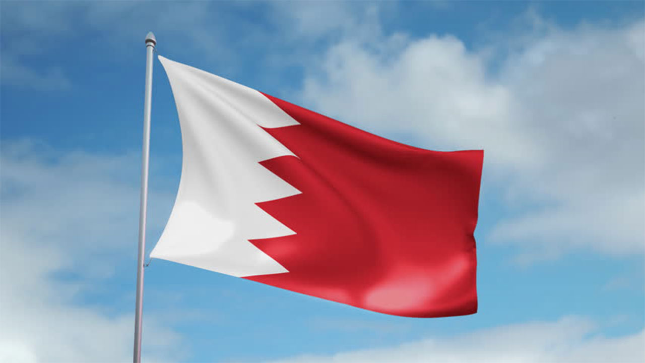 البحرين تعلق إقامة صلاة الجماعة والجمعة في المساجد والمصليات