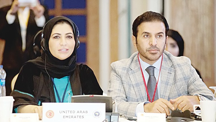 الشعبة البرلمانية تستعرض جهود الإمارات لتمكين المرأة