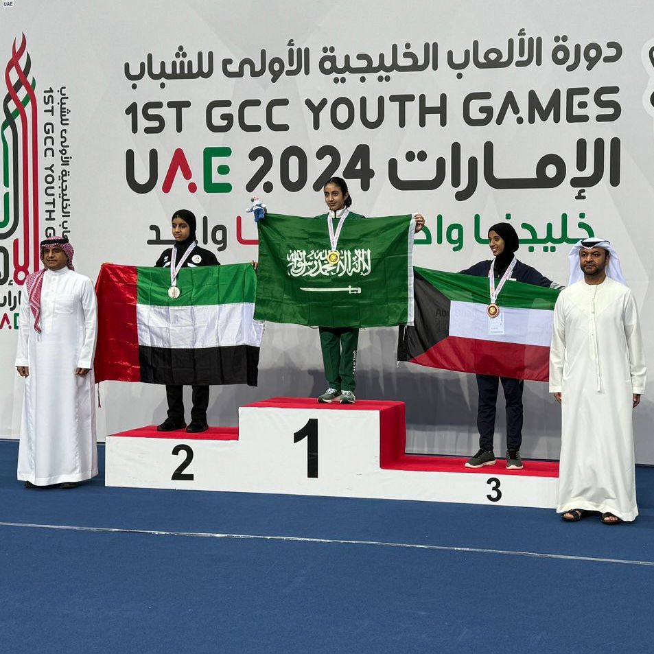 لاعبات نادي مليحه الرياضي يحققن 4 ميداليات فضية في دورة الألعاب الخليجية للشباب