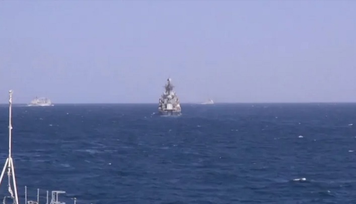 الجيش الأميركي يعلن عن هجوم حوثي جديد في البحر الأحمر