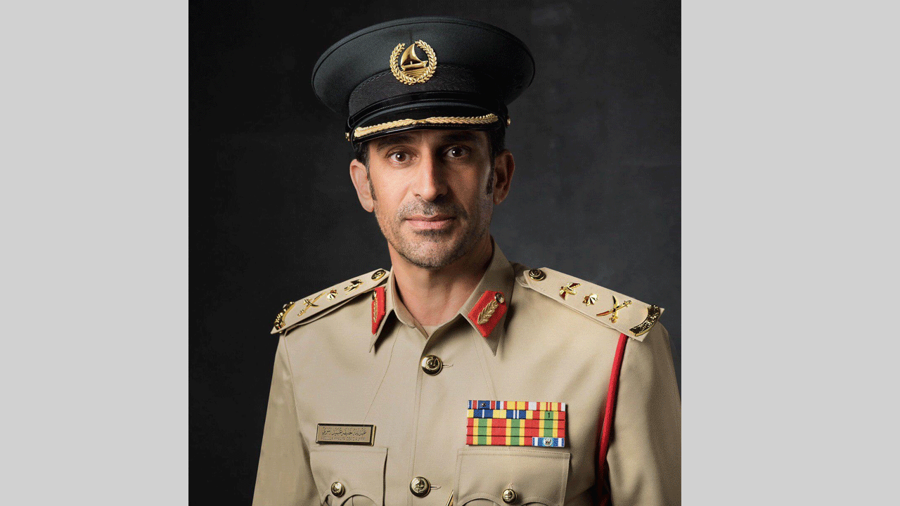 محمد بن راشد يصدر قرارا بترقية عبدالله خليفة المري قائد عام شرطة دبي إلى رتبة فريق
