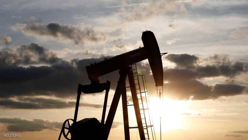 النفط يرتفع والأسواق تترقّب اجتماع «أوبك+» 