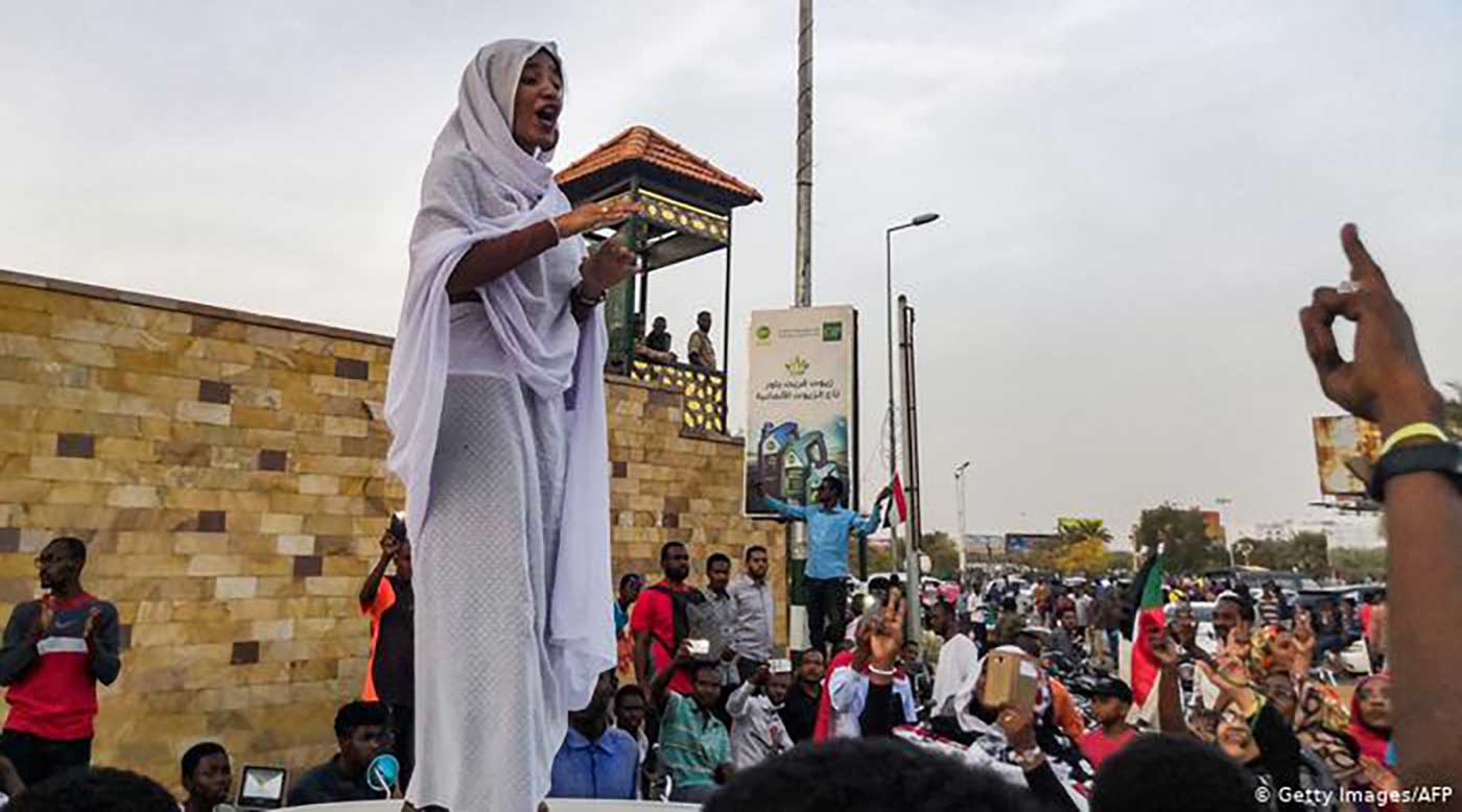 ترشيح "الكنداكة" السودانية لنيل جائزة نوبل للسلام