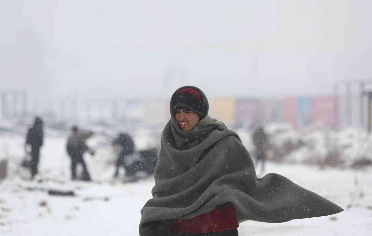 14 درجة تحت الصفر .. وفاة 3 أطفال سوريين جراء البرد القارس