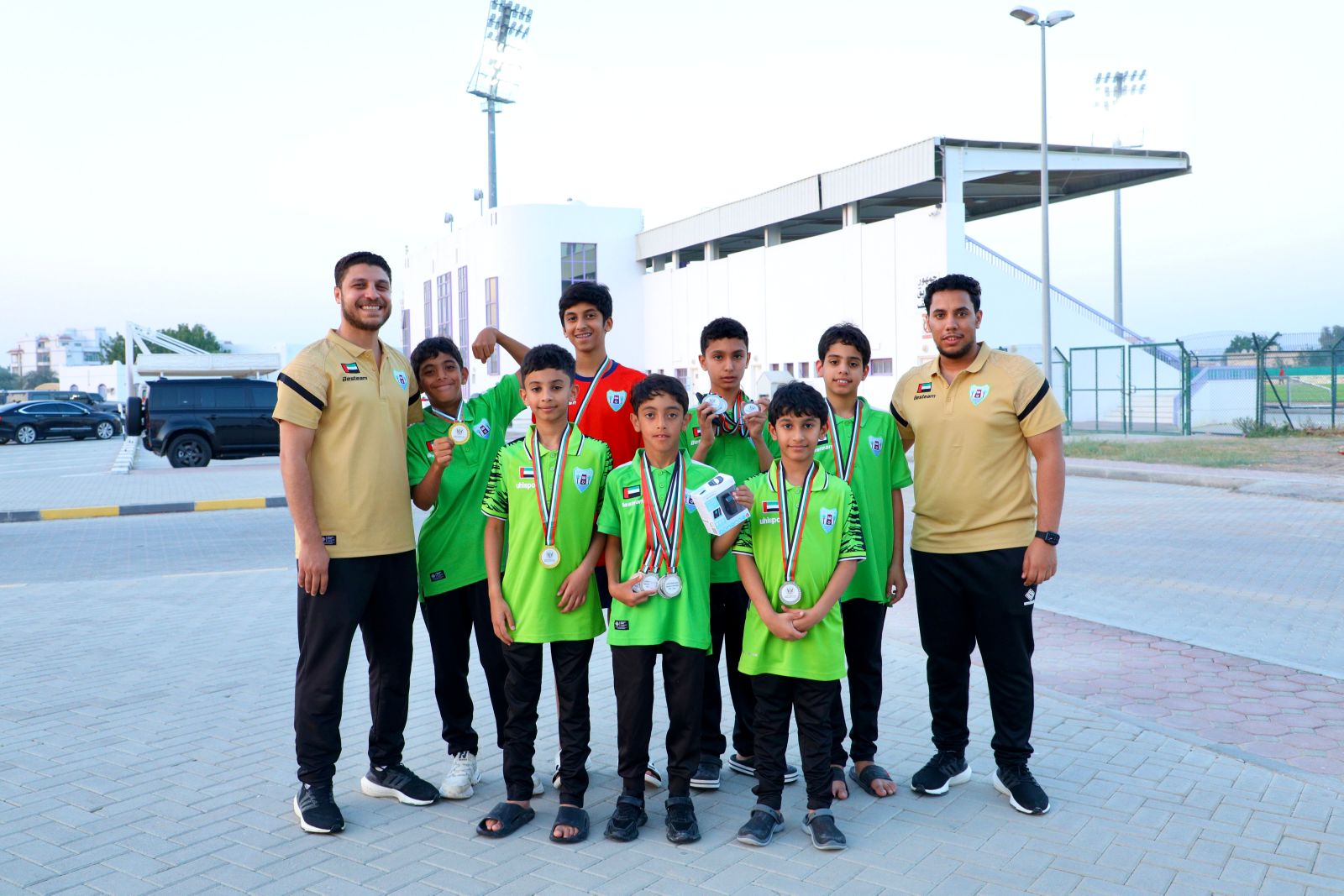 خمس ميداليات ملونة لسباحي نادي دبا الحصن في بطولة المميزين لأندية الشارقة 