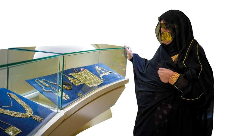 الجدة «أم سعيد»: الذهب زينة الإماراتيات في كل زمان