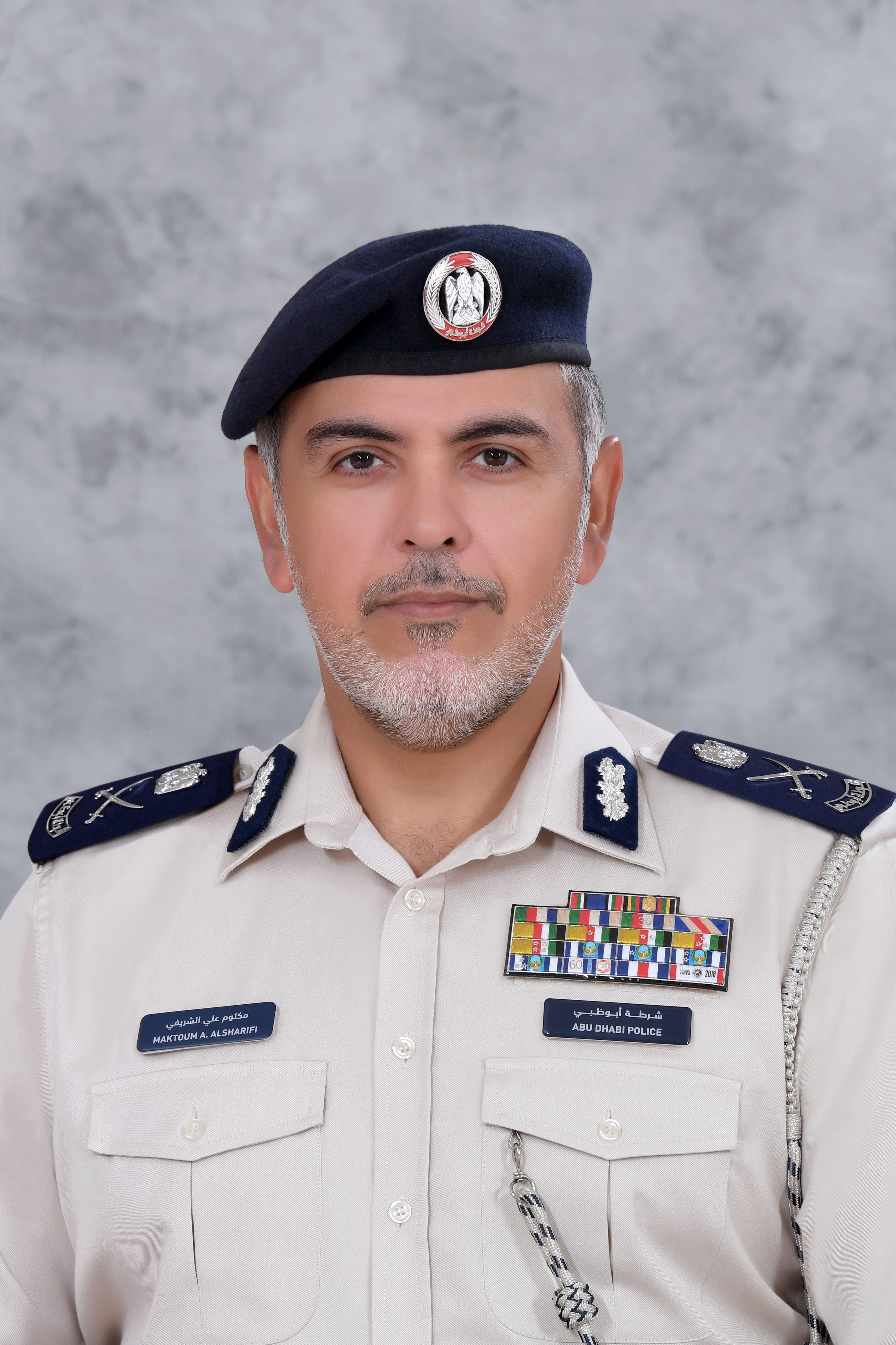 مدير عام شرطة أبوظبي:  الإذاعات المحلية شريك مهم في تعزيز الوعي الوقائي الأمني