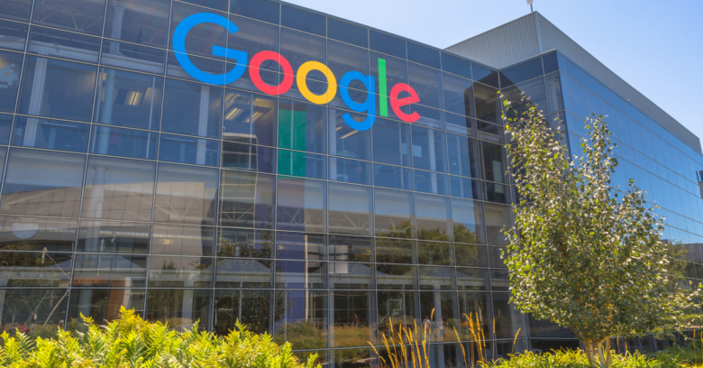 شركة غوغل تُعزّز الأمان والخصوصية لمستخدمي أندرويد لمنافسة أبل