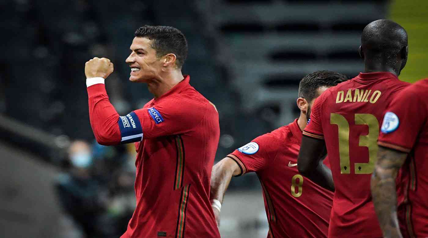 رونالدو أول لاعب أوروبي يحرز 100 هدف مع منتخب بلاده
