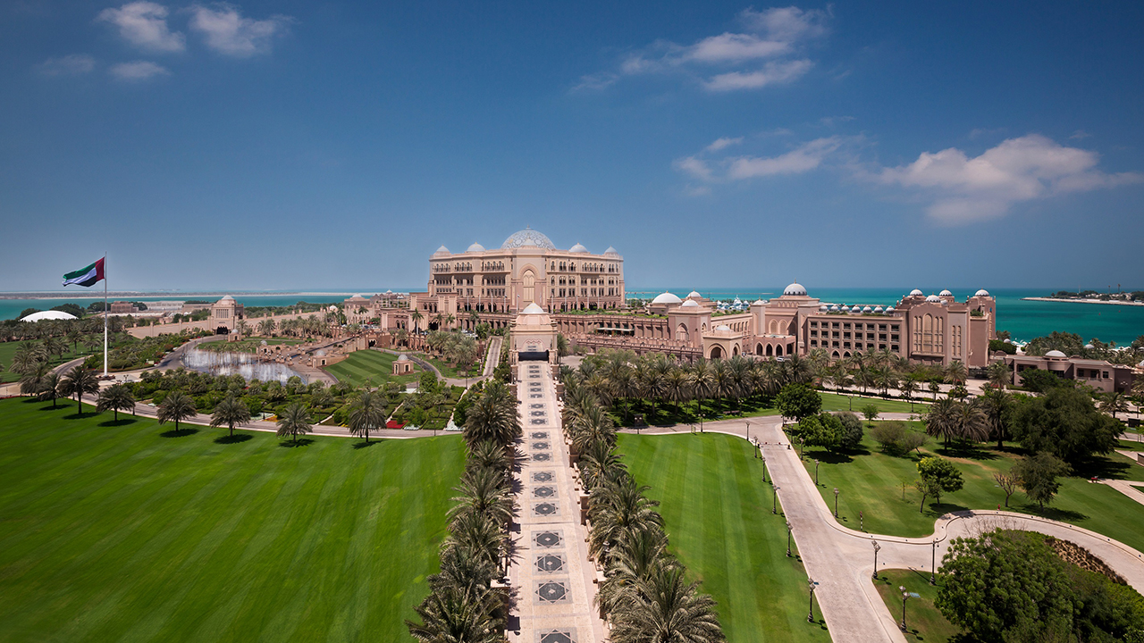 عطلة اليوم الوطني ترفع معدلات الإشغال في قصر الإمارات