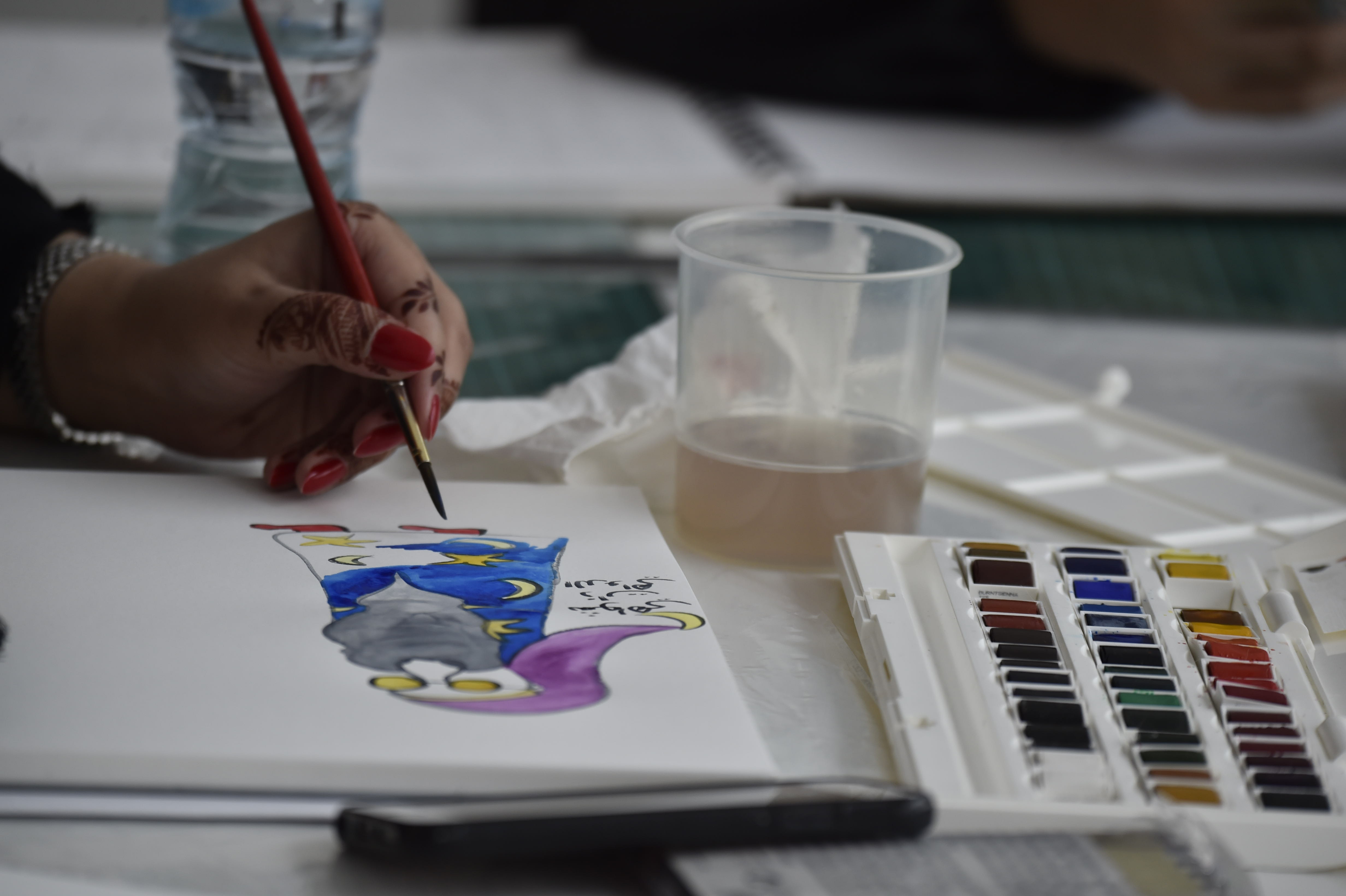 (الشارقة للكتاب) تطلق مشروع (ورش الإنتاج الفني) دعماً لرسامي كتب الأطفال الإماراتيين