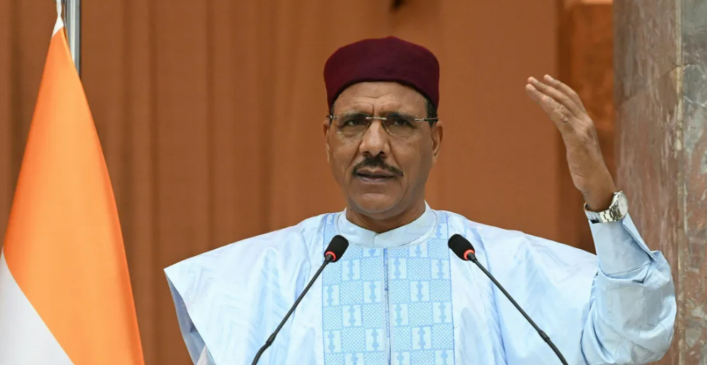 هددهم بالإقالة.. رئيس النيجر يمنع وزراءه من الزواج الثاني