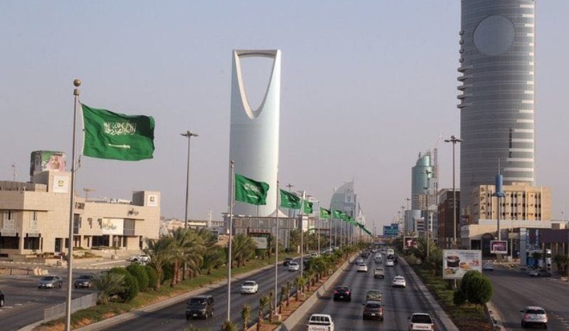 السعودية تشترط على مواطنيها تلقي الجرعة الثانية للسفر إلى الخارج