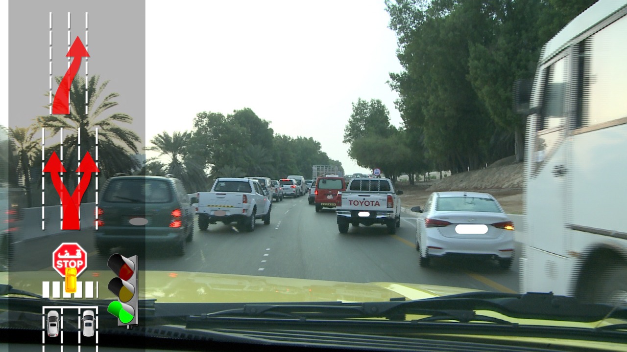 شرطة  أبوظبي تبث فيديو حول أهمية افساح  الطريق لمركبات الطوارئ والإسعاف والدفاع المدني