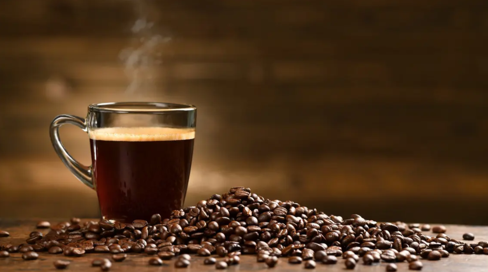 القهوة "دواء" للمصابين بهذا المرض العصبي المستعصي