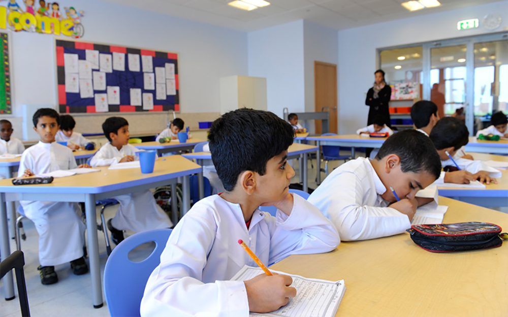 «مؤسسة الإمارات للتعليم» تعلن البرمجة الزمنية للفصول الدراسية الثلاثة